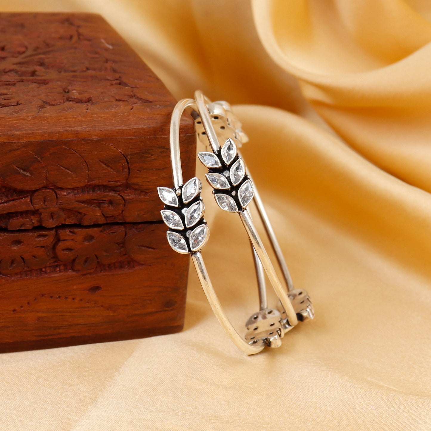Elegant Marquise Cubic Zircoia Silver Bangle