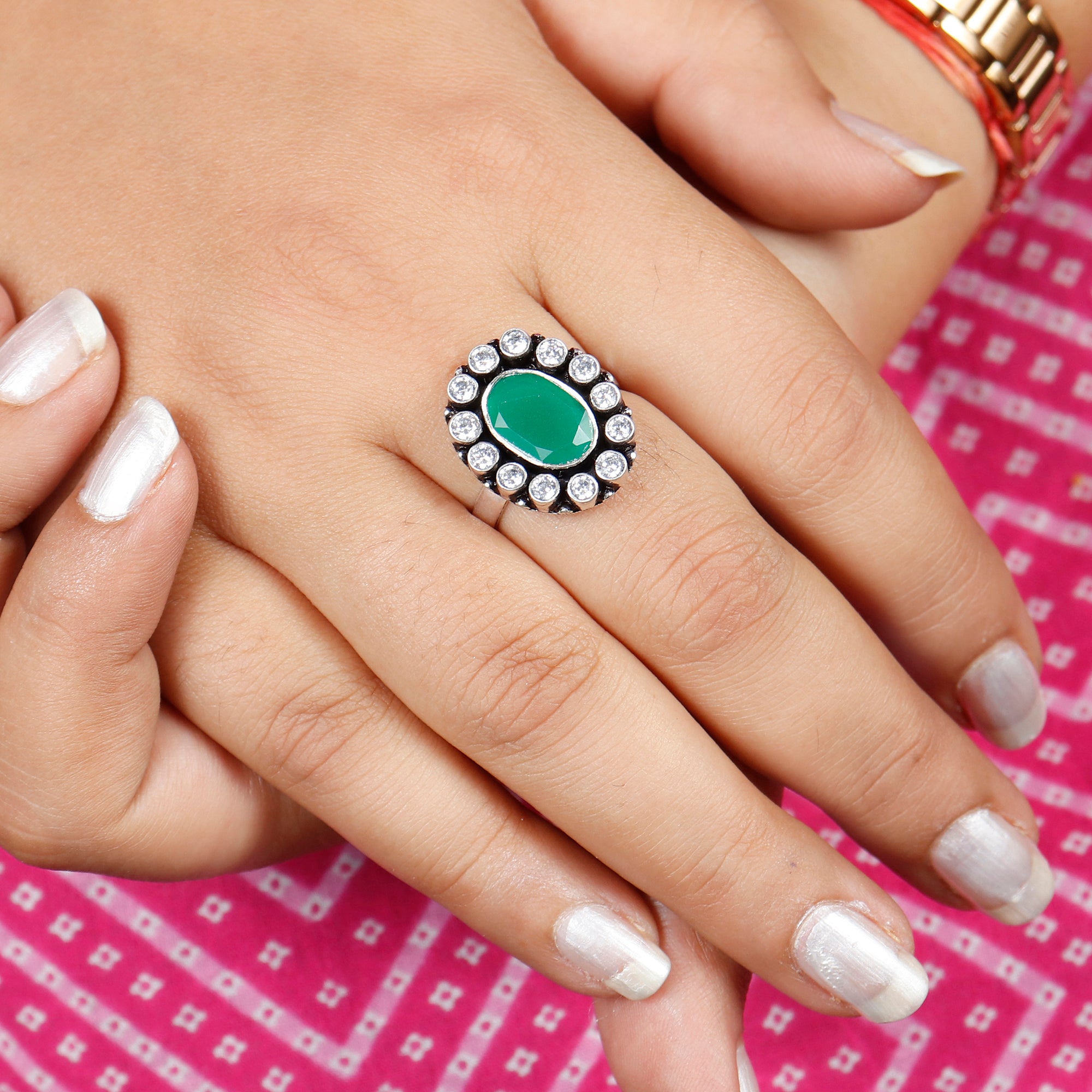 Jadau Cocktail Silver Ring