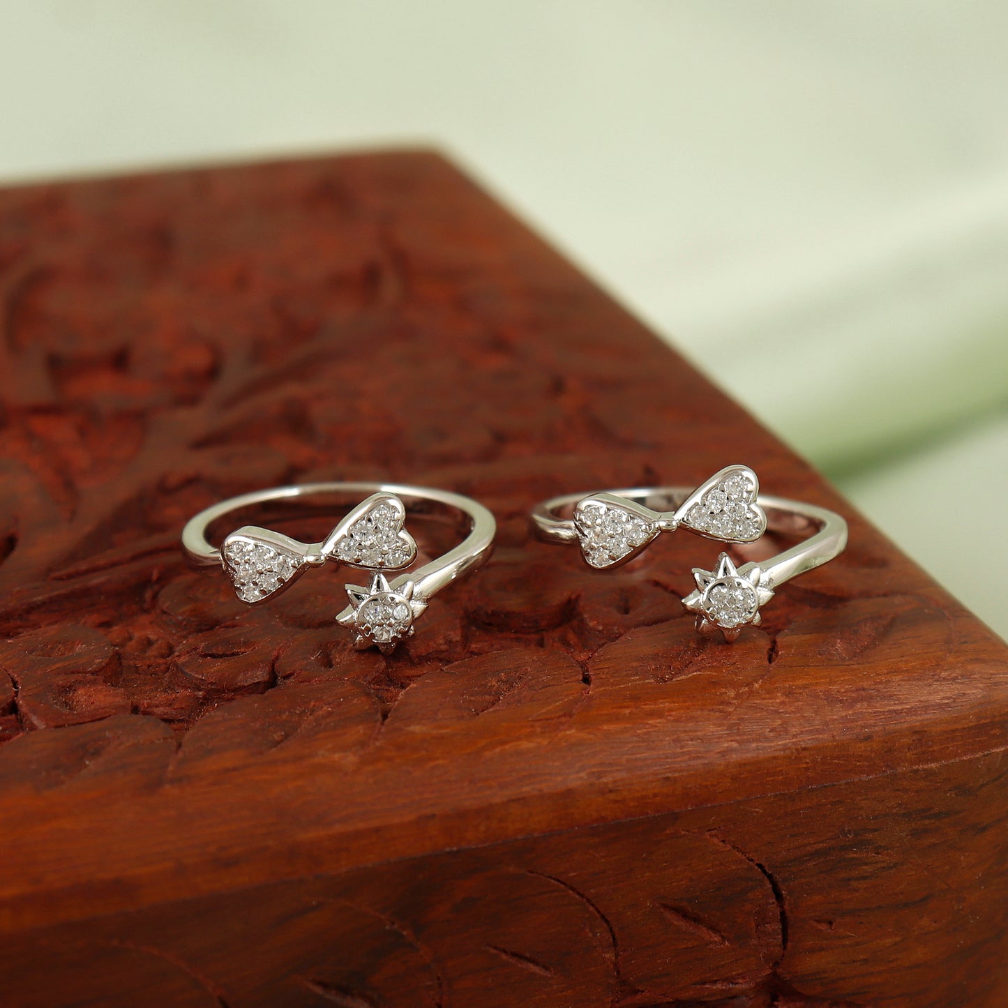 Silver Bow Toe Ring