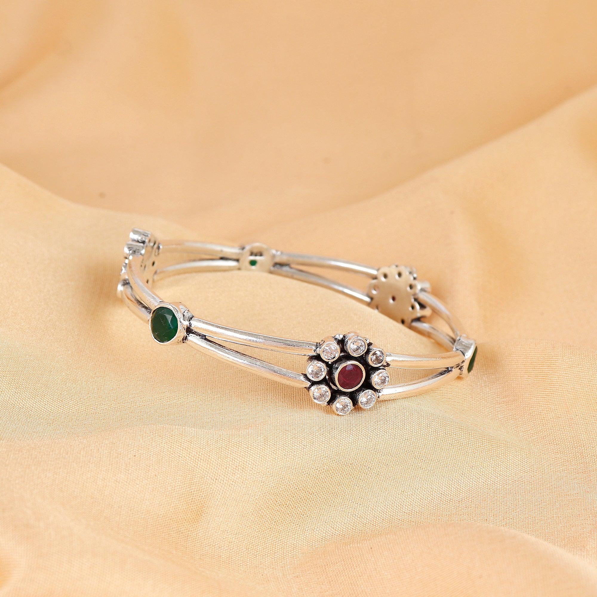 Classic Floral Pure Silver Bangle