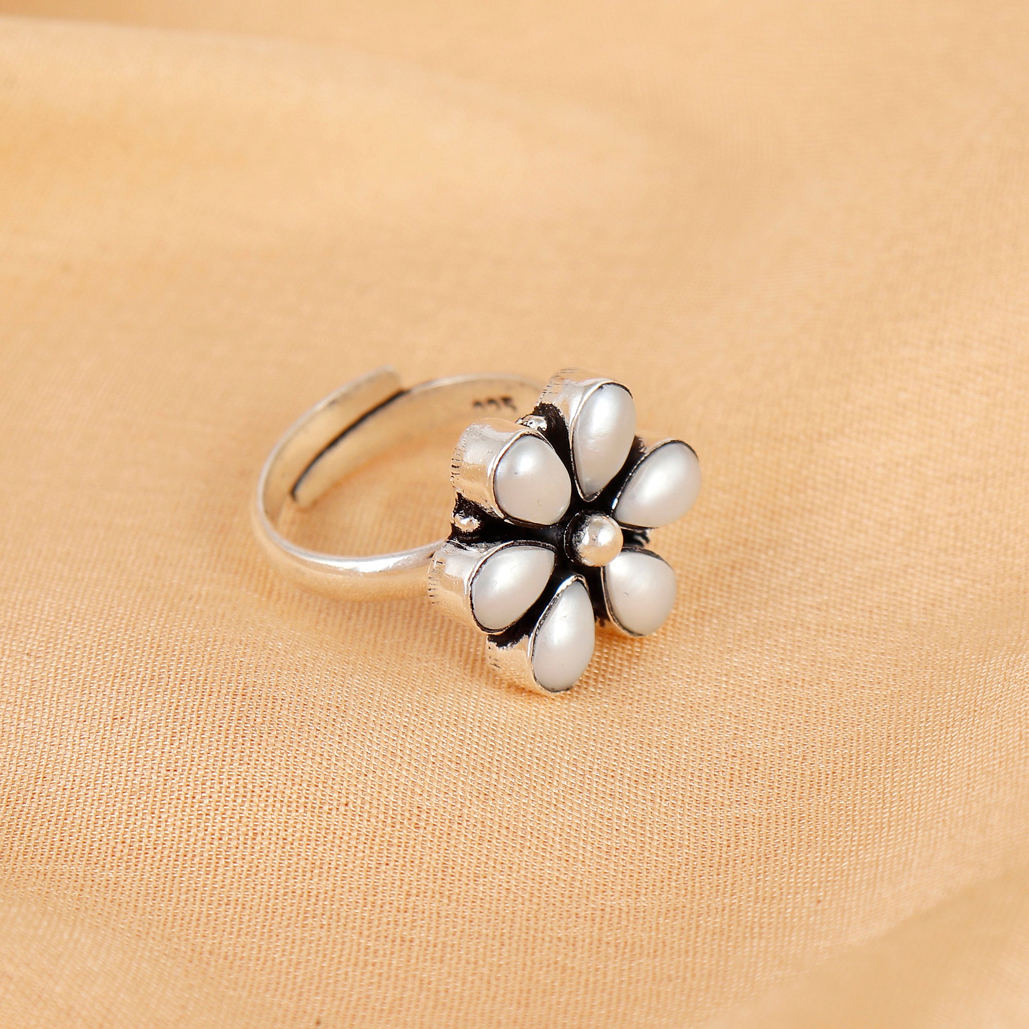 Pearl Blossom Shine Silver Ring For Women