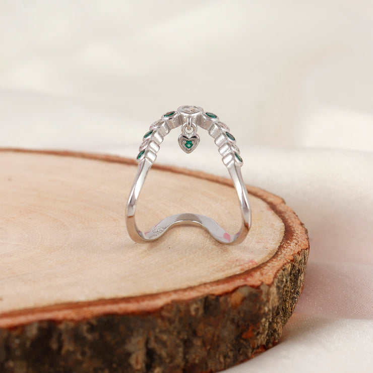 Emerald Queen Silver Vanky Ring