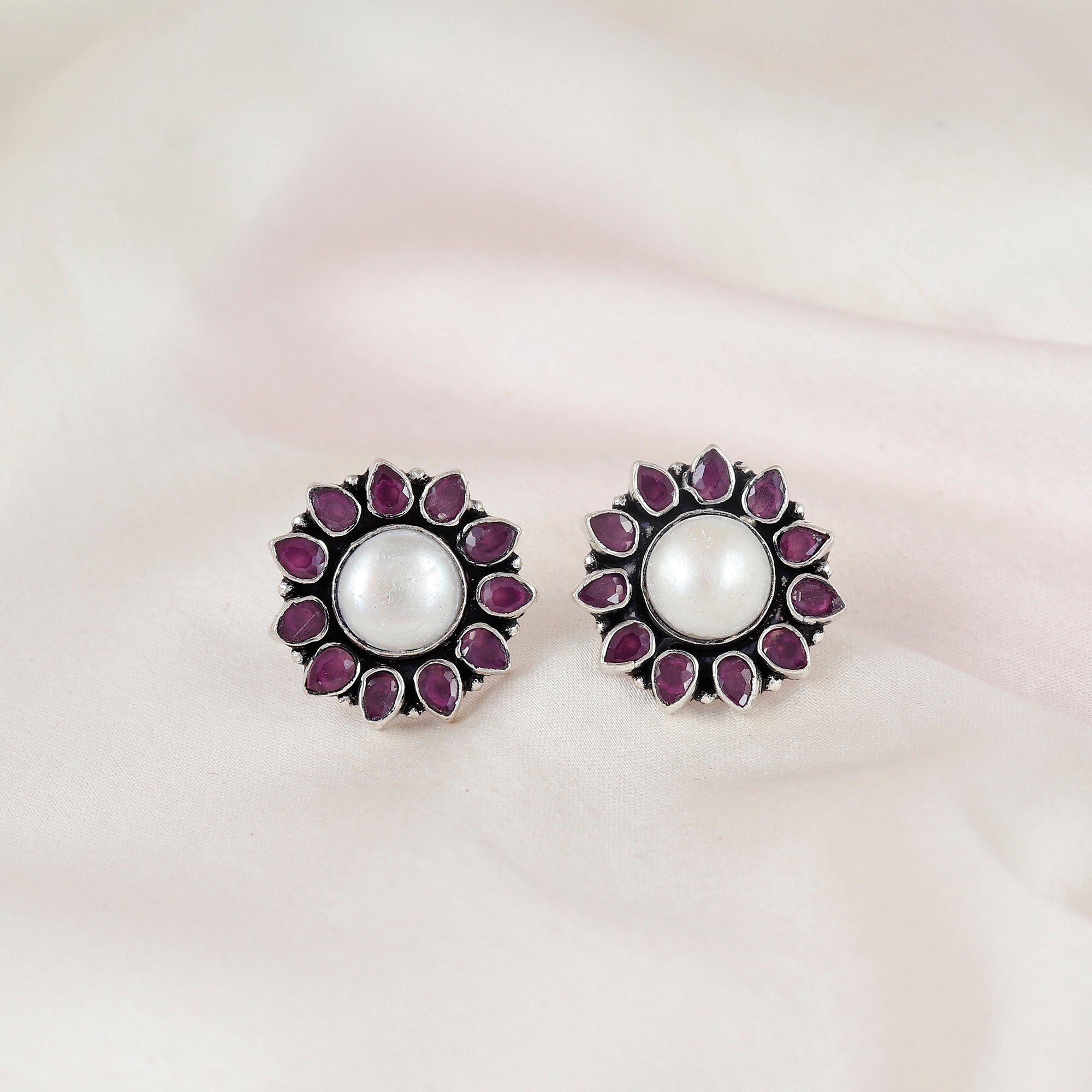 Fresh Water Pearl Petal Silver Earring