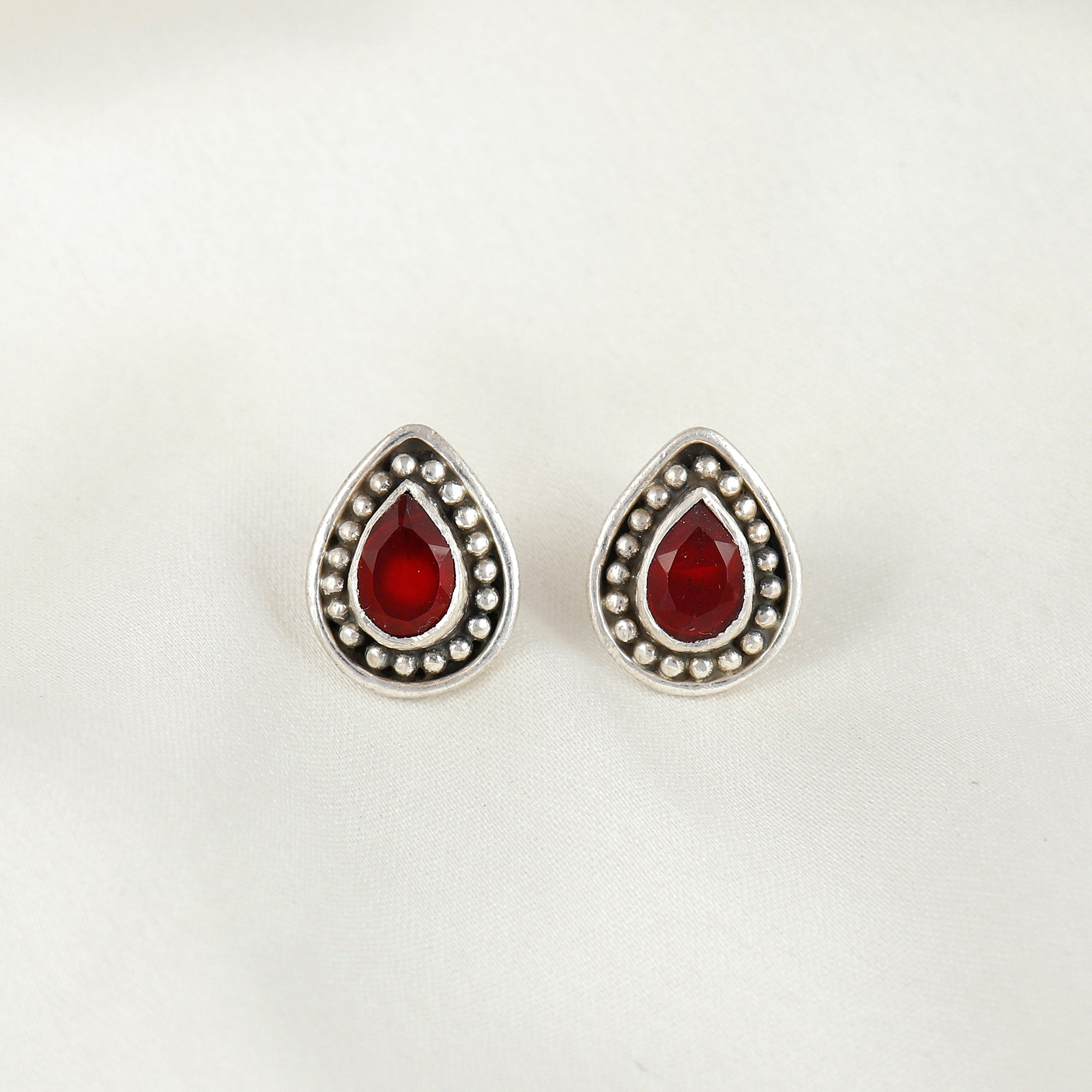 Paan Rava Royale Silver Earring