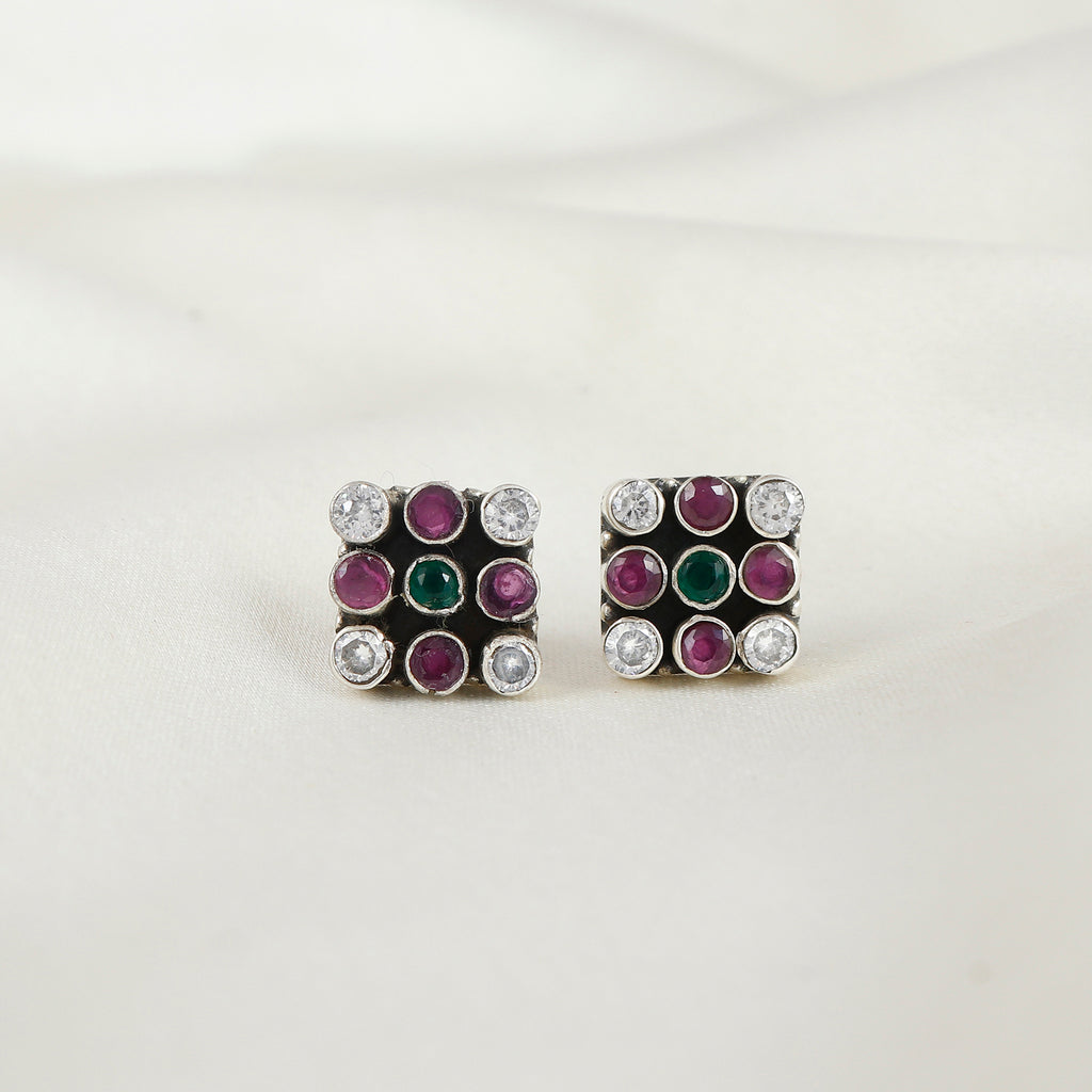 Nova Shine Silver Stud