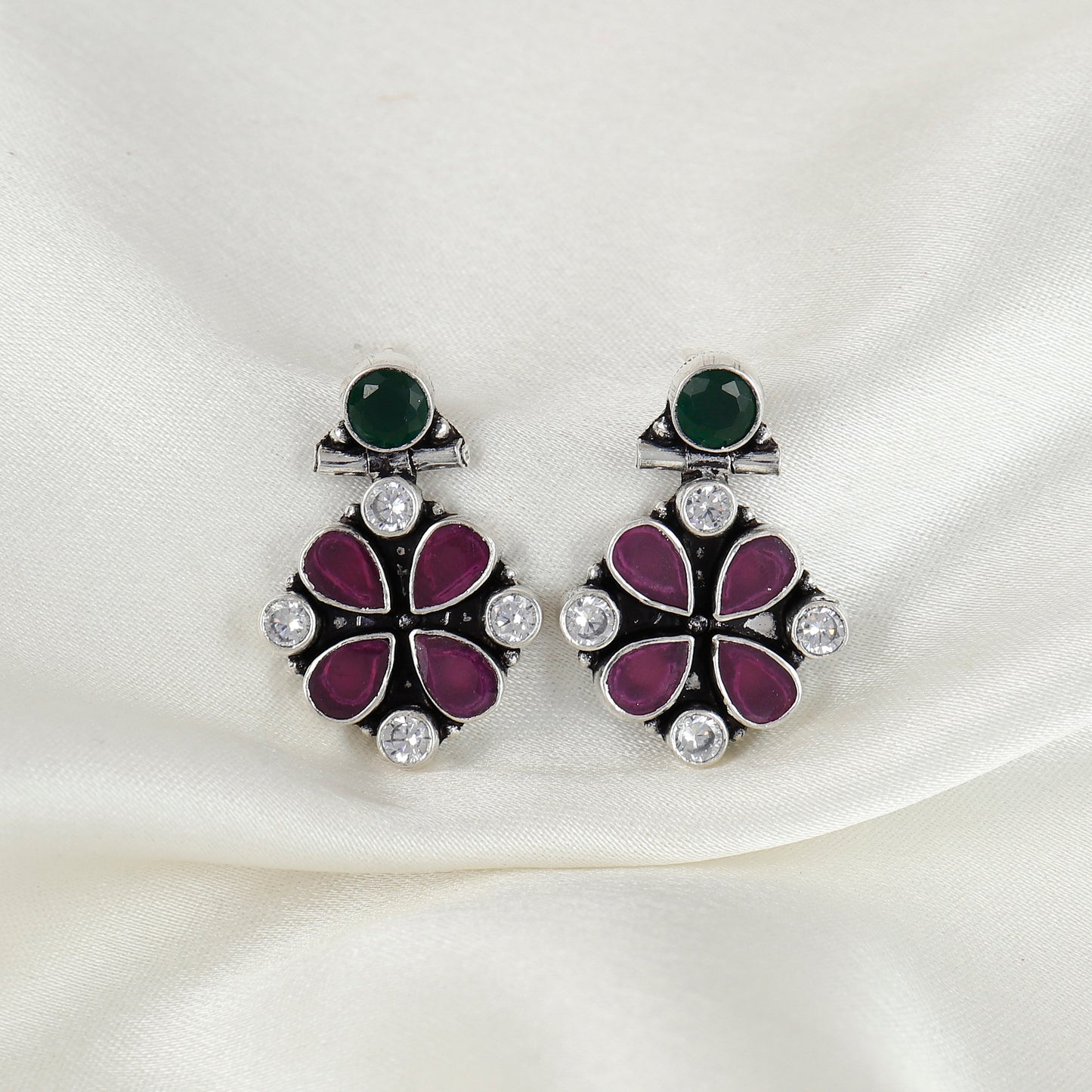 Vintage Silver Blossom Earring