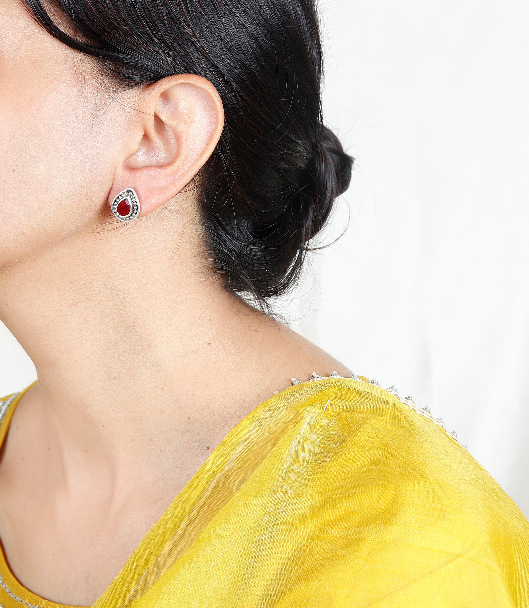 Paan Rava Royale Silver Earring
