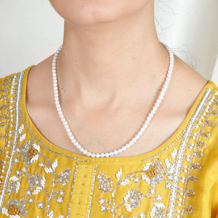 Classic Pearl Whisper Necklace