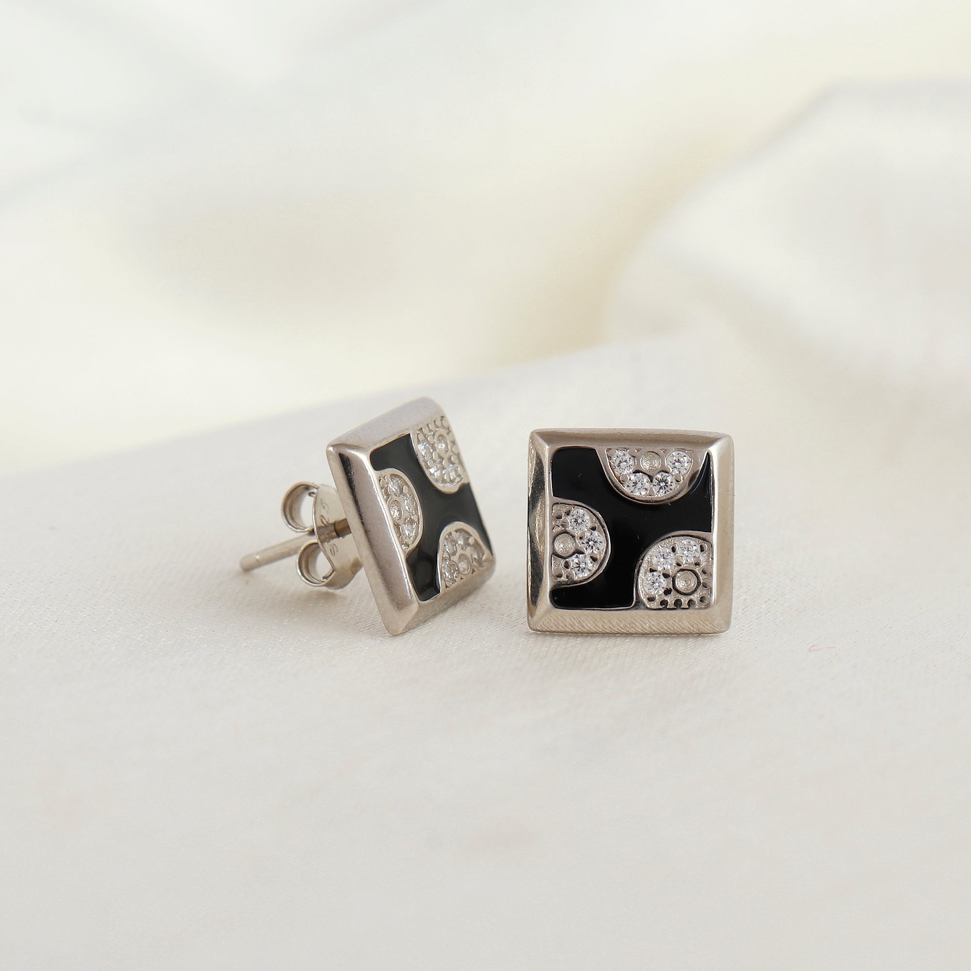 Black Crystal Bloom Silver Party Wear Studs