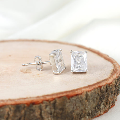 AD Crystal Radiance Silver Earrings