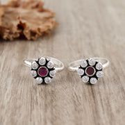 92.5 Silver Blossom Toe Ring