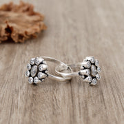 Oval Stone Flower Silver Toe Ring