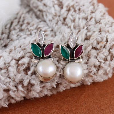 Pearl Leaf Elegance Earrings