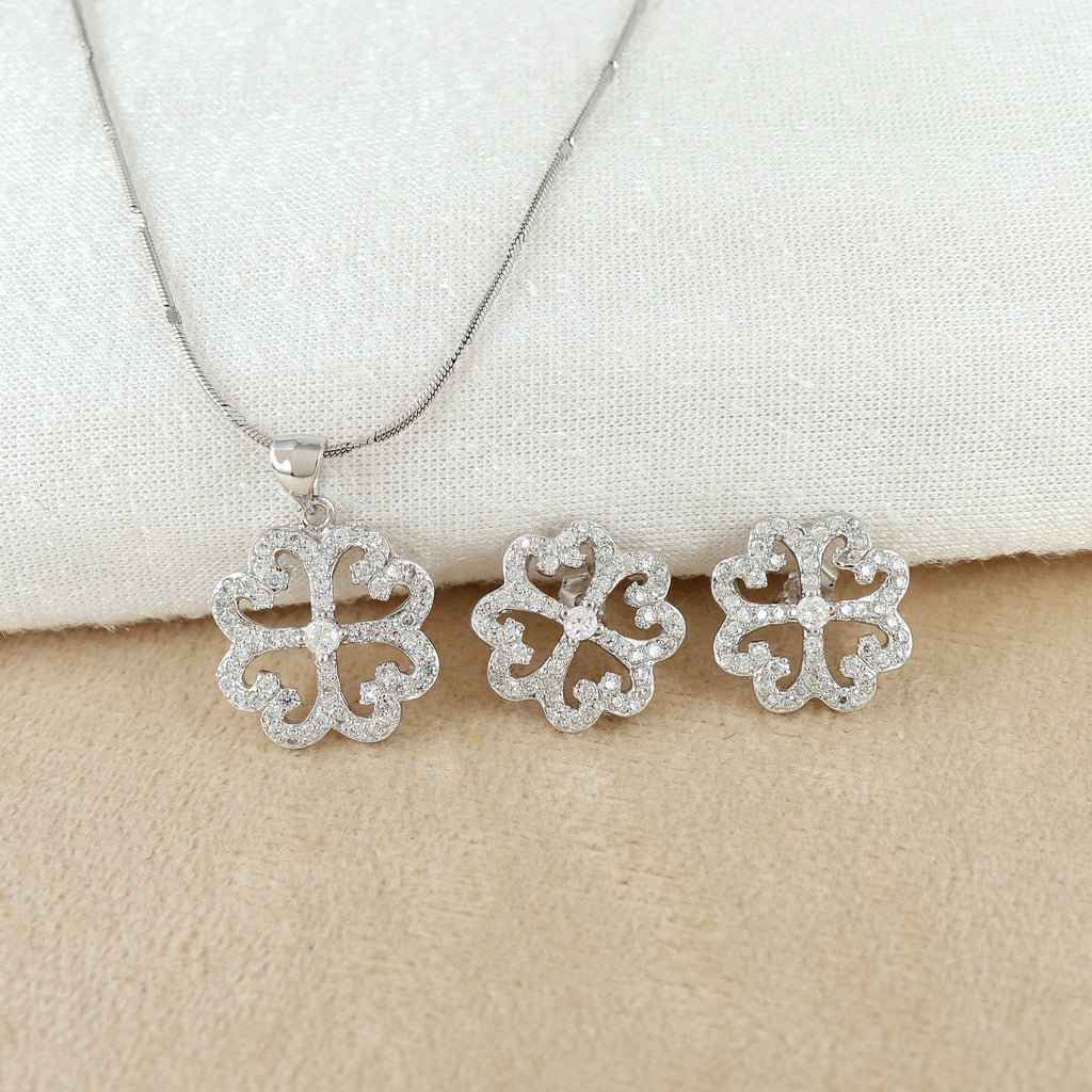 Sterling Silver Heart Clove Pendant Silver Set