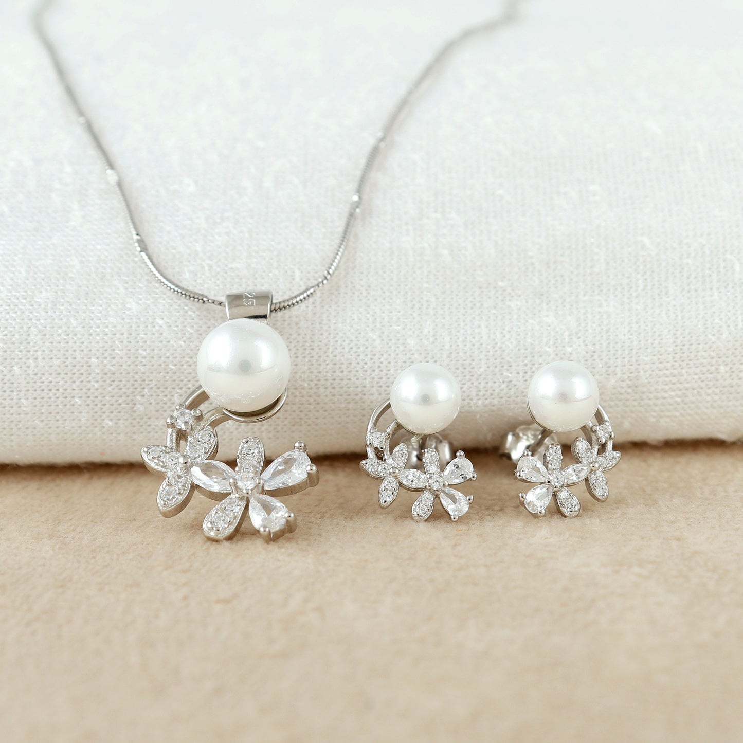Pearl Blossom Sterling Silver Pendant Set