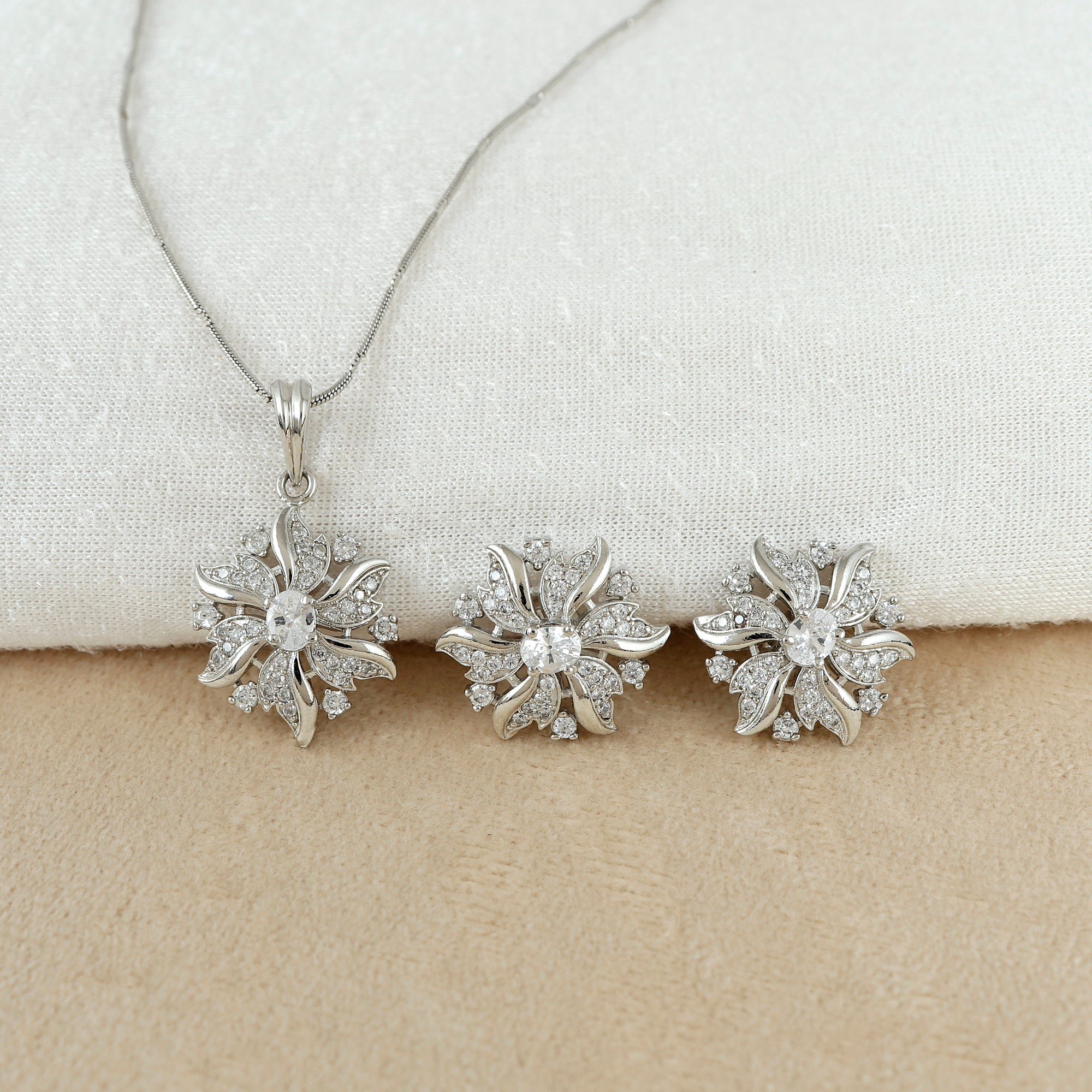 Dainty Crystal Sun Shimmer Silver Pendant Set