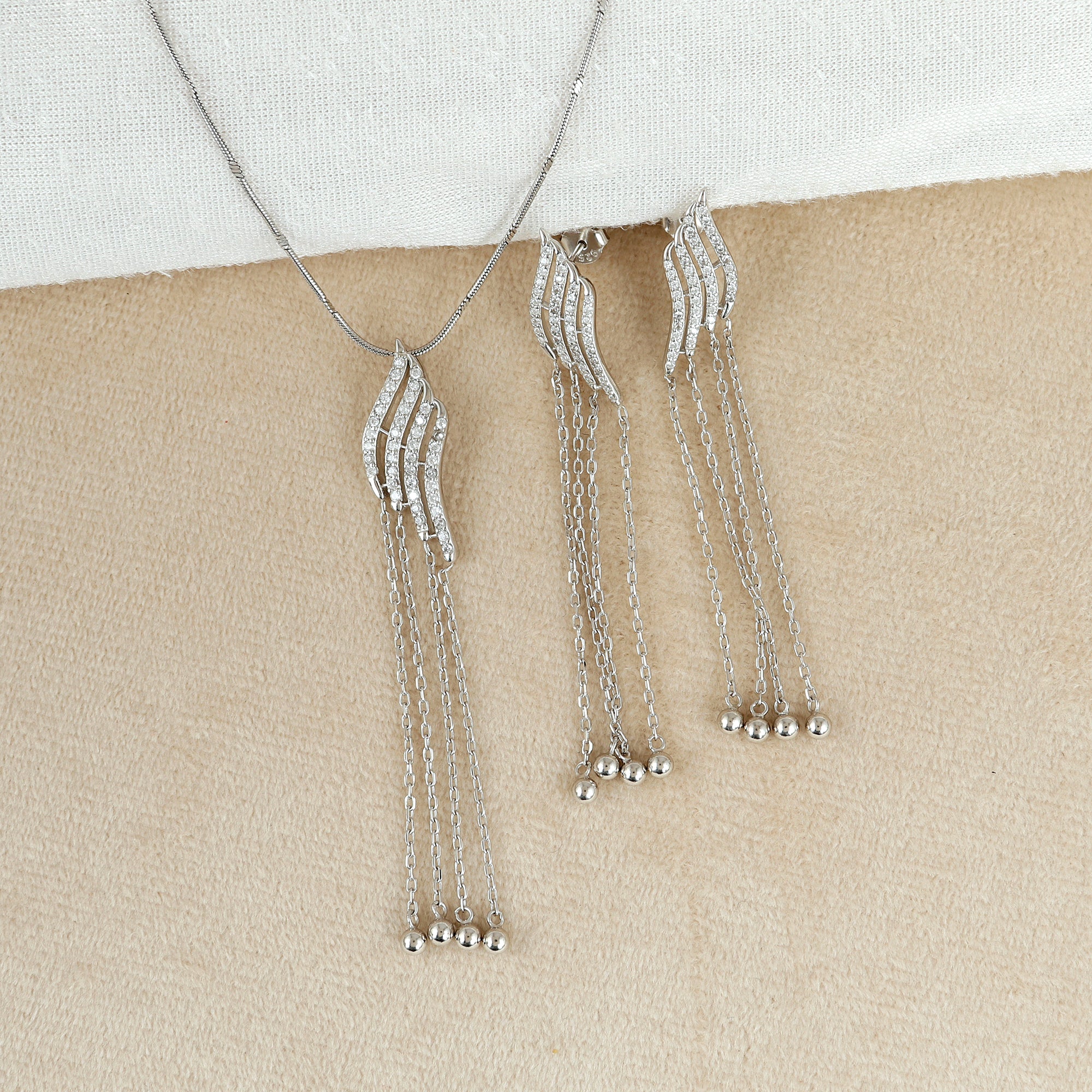 Opulent Sparkle Statement Silver Pendant Set