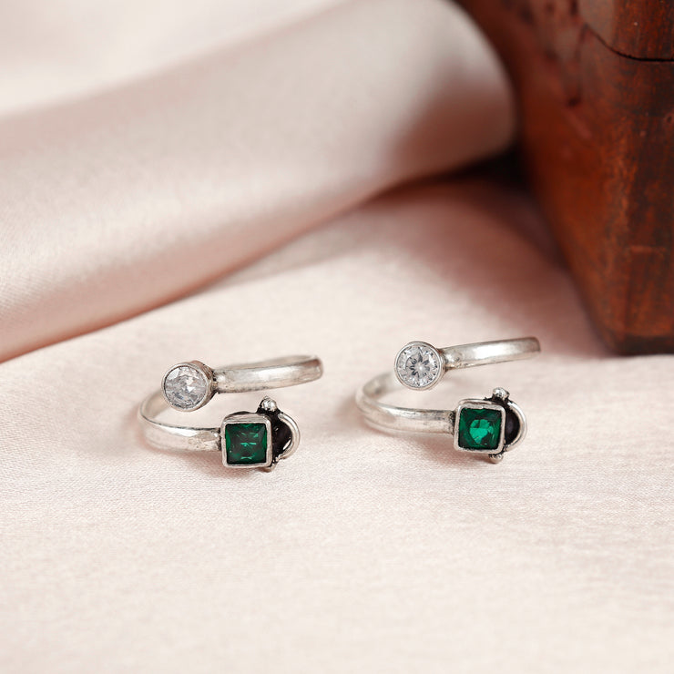 Radiant Stones Princess Cut Silver Toe Ring