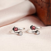 Radiant Stones Princess Cut Silver Toe Ring