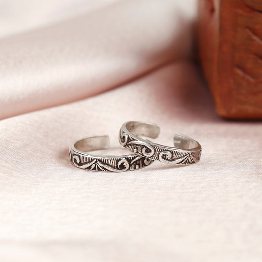 Filigree Work Band Silver Toe Ring