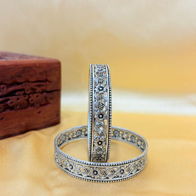 Roohani Classic Filigree Silver Bangle
