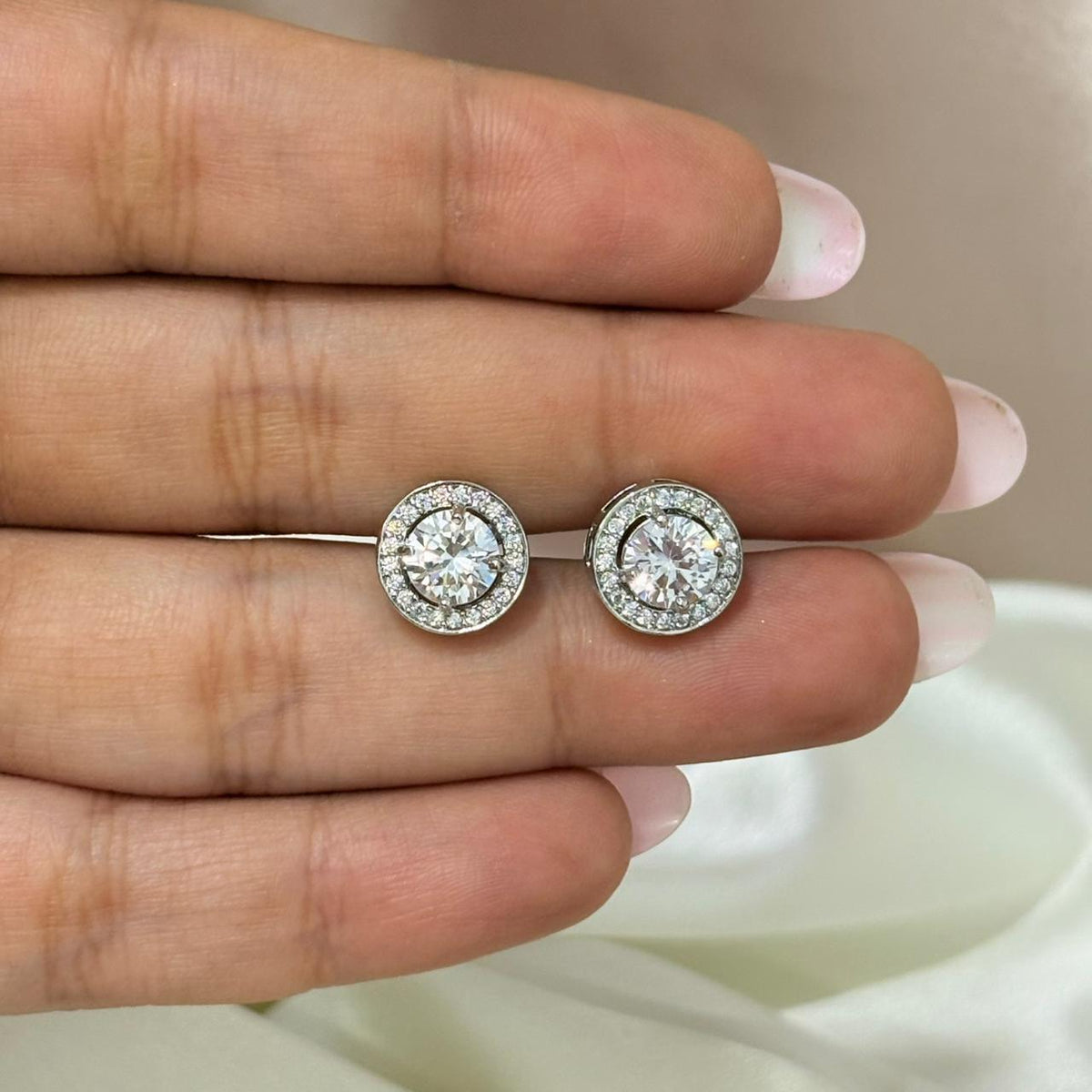 Round Solitaire Sterling Silver Stud